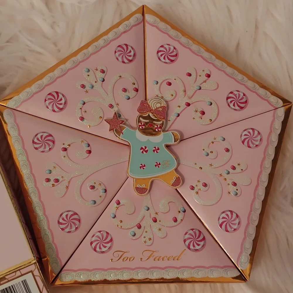 🎄FIRM! NWT TOO FACED CHRISTMAS STAR LIMITED EDITION MAKEUP COLLECTION